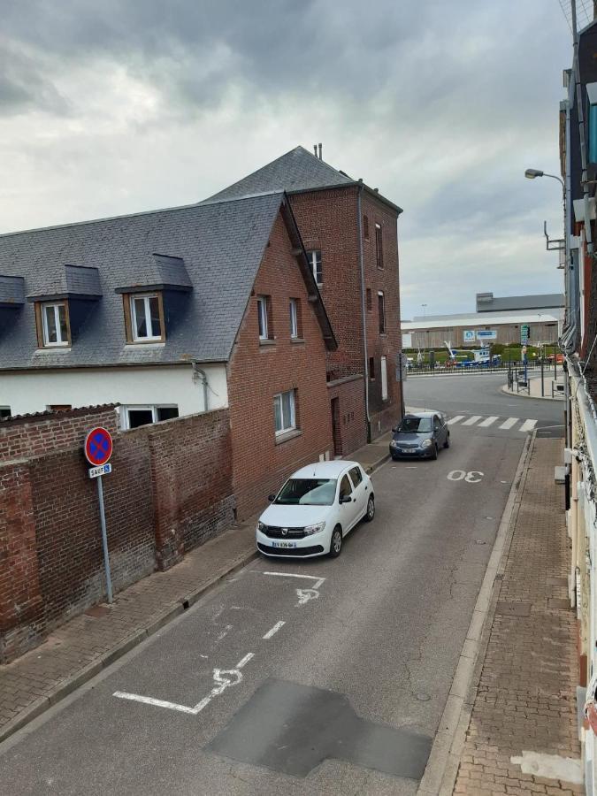 Maison De Pecheur Idealement Situee. Le Tréport Exteriör bild